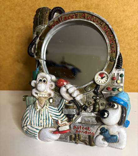Wallace gromit round - wallace,